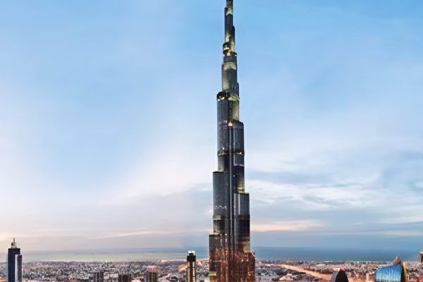 Stunning Views from At The Top Burj Khalifa Level 124 Prime Hour – Book via El Camino Travel Agency for an Unmatched Experience